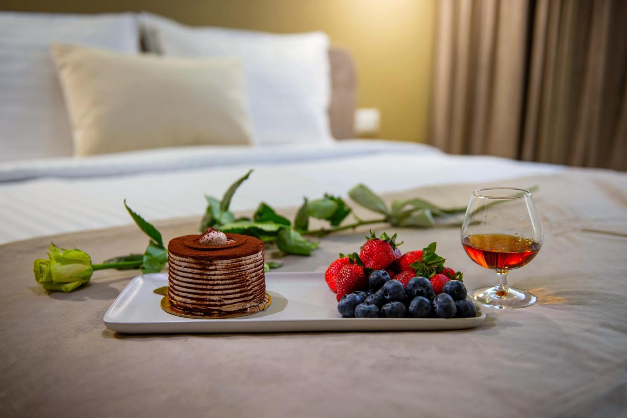 The House Hotel Єреван Екстер'єр фото